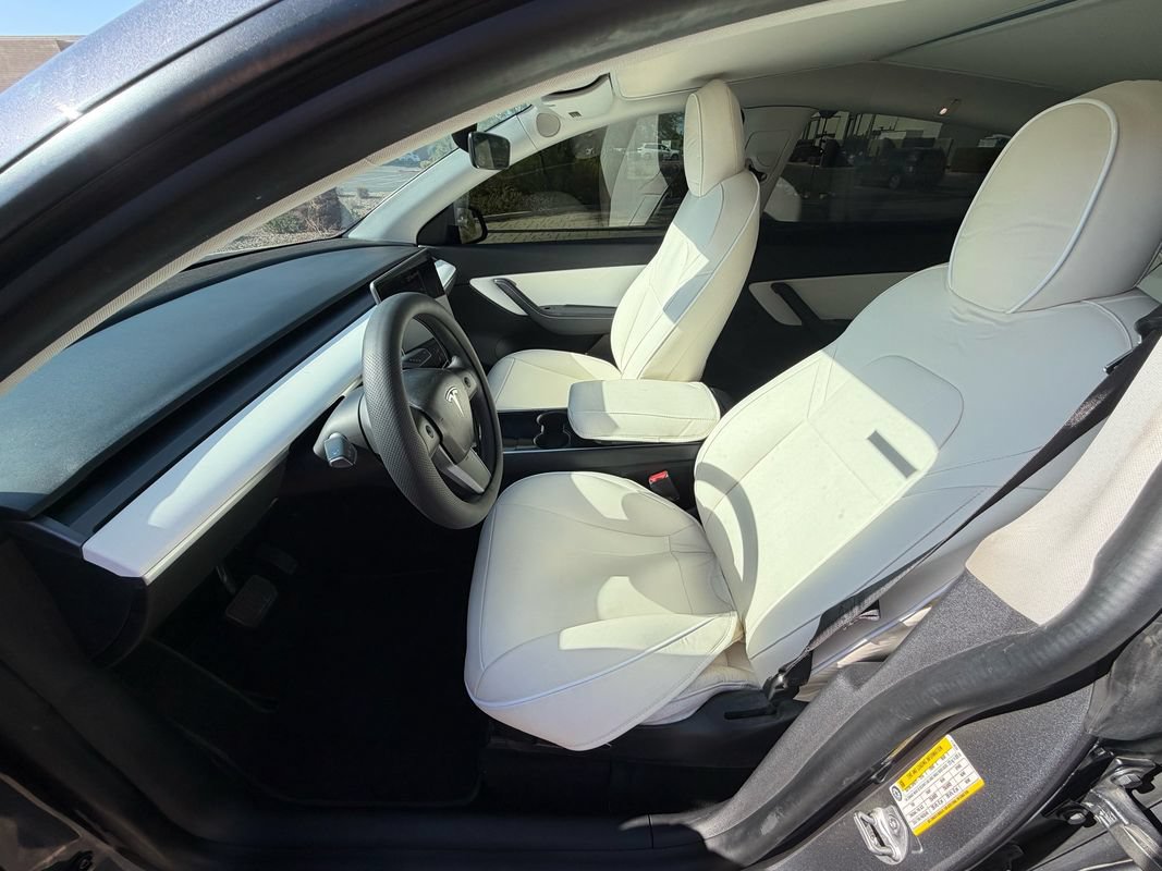 Used 2021 Tesla Model Y 2WD image 9