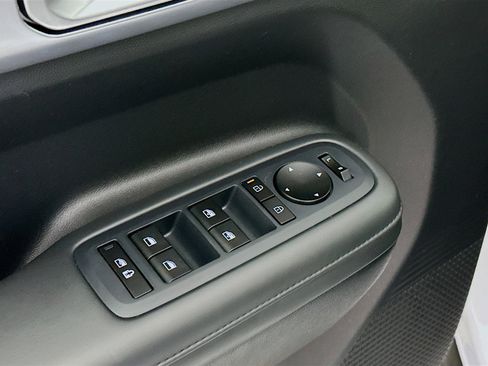 Used 2025 Hyundai Santa Fe SEL image 15