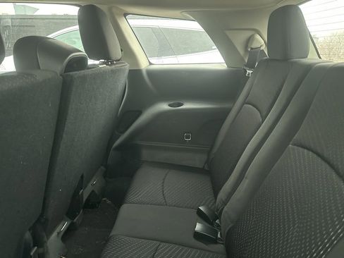 Used 2018 Dodge Journey SXT w/ Connectivity Group image 18