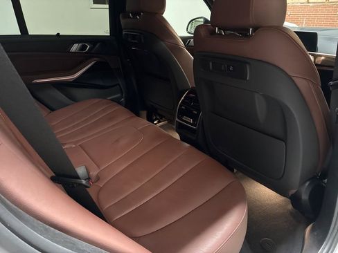 Used 2020 BMW X5 xDrive40i w/ M Sport Package AWD/4WD image 17