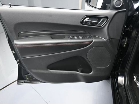 Used 2024 Dodge Durango GT image 12