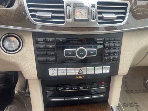 Used 2015 Mercedes-Benz E 350 Sedan image 22