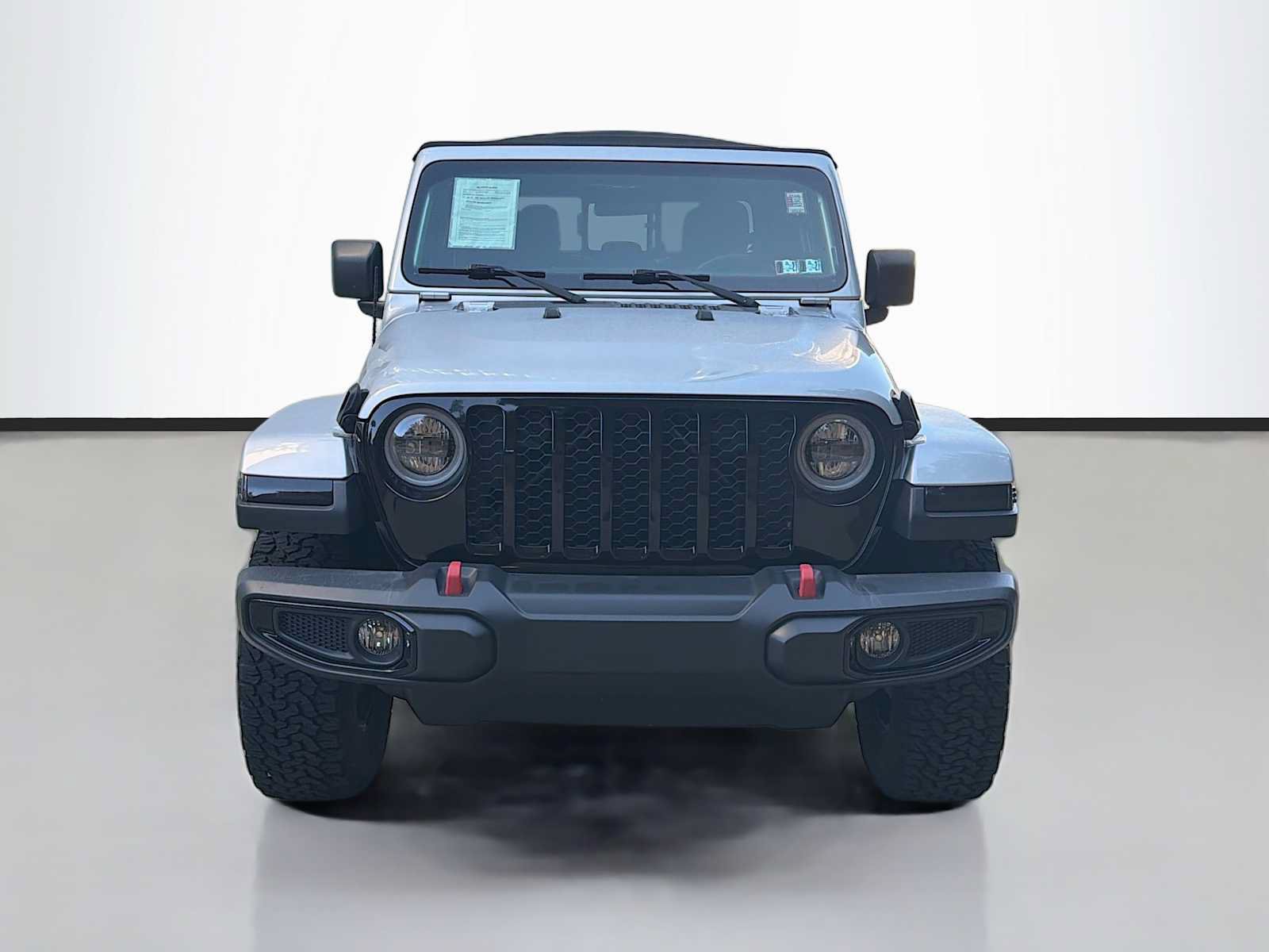 Used 2022 Jeep Gladiator Sport AWD/4WD image 2