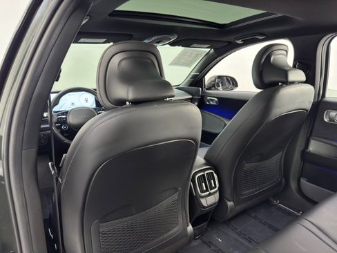 Used 2024 Hyundai Ioniq 6 Limited image 36