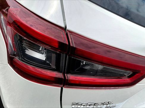 Used 2022 Nissan Rogue Sport SV w/ Technology Package AWD/4WD image 26