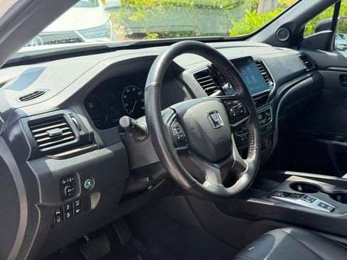 Certified 2024 Honda Ridgeline TrailSport image 13