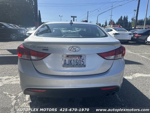 Used 2013 Hyundai Elantra SE image 7