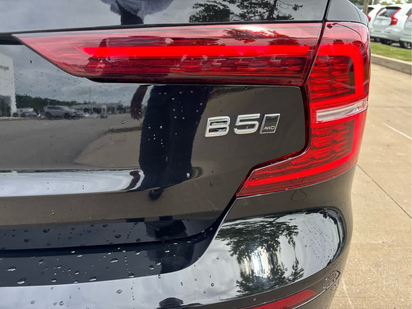 Used 2022 Volvo S60 B5 Inscription AWD/4WD image 10