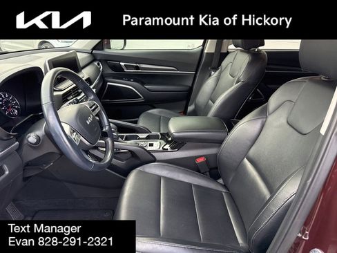 Used 2022 Kia Telluride LX image 25
