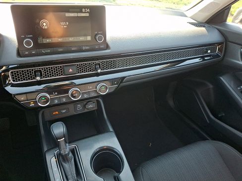Certified 2023 Honda Civic EX image 16