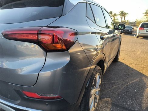 Used 2020 Buick Encore GX Essence w/ Experience Buick Package image 6