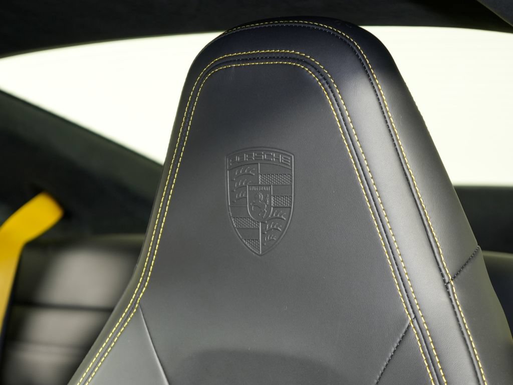 Used 2026 Porsche 911 Carrera RWD image 20