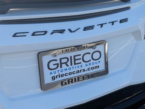 Used 2021 Chevrolet Corvette Stingray Preferred Cpe w/ Z51 Performance Package image 12