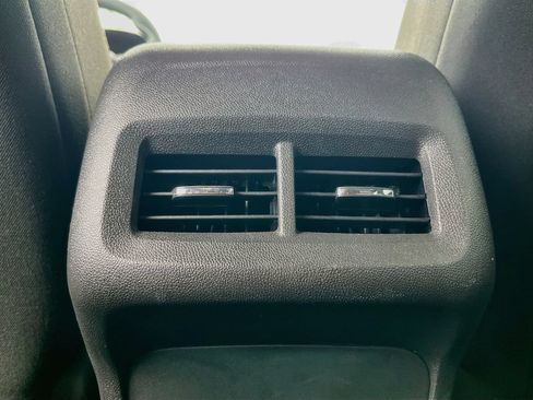 Used 2024 Chevrolet Equinox LS w/ LS Convenience Package FWD image 23