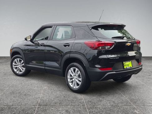 Certified 2023 Chevrolet TrailBlazer LS FWD image 8