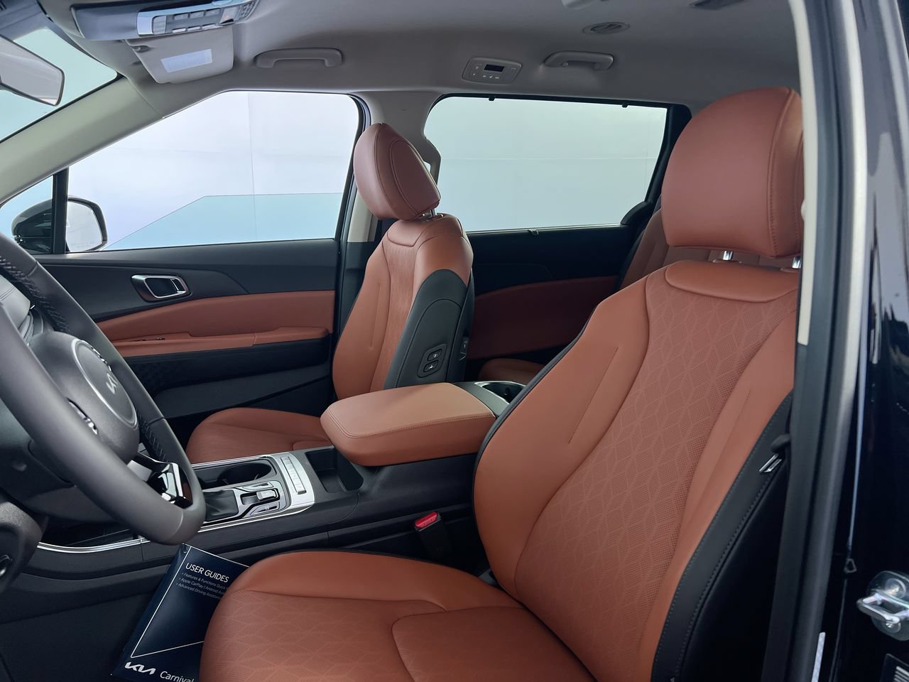 New 2026 Kia Carnival EX FWD image 13