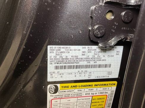 New 2025 Ford Expedition Max Active image 29