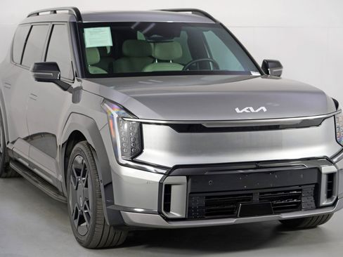 Used 2024 Kia EV9 GT-Line image 59