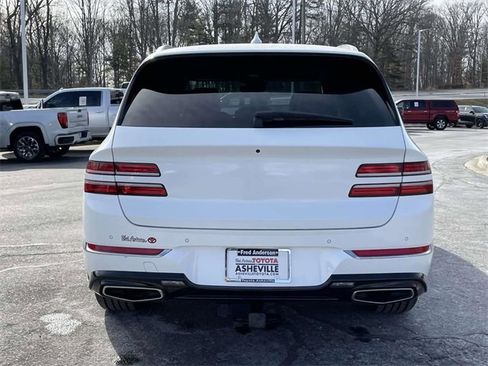 Used 2023 Genesis GV80 2.5T w/ Advanced Package image 4