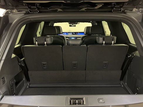 New 2026 Lincoln Navigator Reserve AWD/4WD image 43