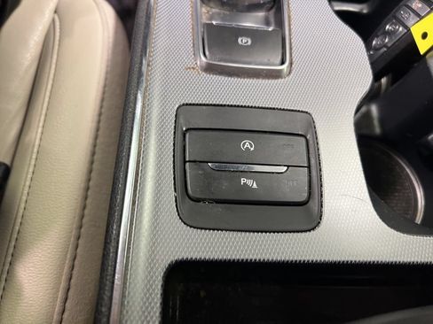 Used 2021 Ford Edge Titanium w/ Cargo Accessory Package FWD image 29