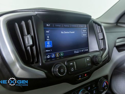 Used 2022 GMC Terrain SLE w/ Driver Convenience Package FWD image 18