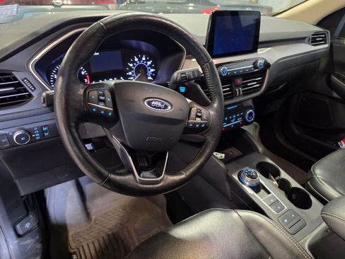 Used 2020 Ford Escape SEL AWD/4WD image 4