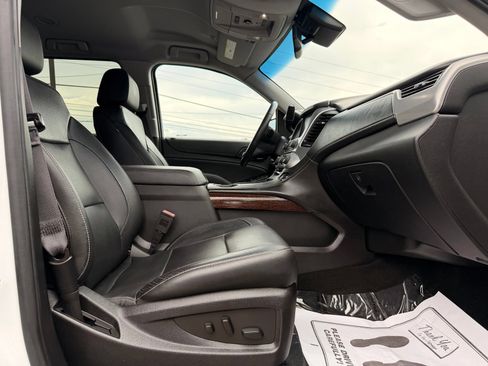 Used 2017 GMC Yukon XL SLT AWD/4WD image 36