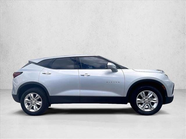 Used 2022 Chevrolet Blazer LT FWD image 3