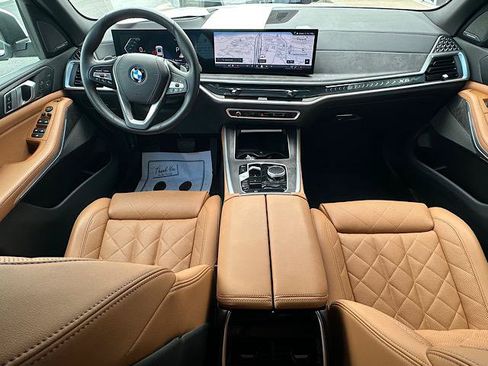Certified 2025 BMW X5 xDrive40i w/ Climate Comfort Package AWD/4WD image 19