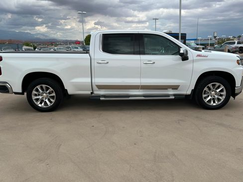 Used 2021 Chevrolet Silverado 1500 LTZ w/ Technology Package AWD/4WD image 6