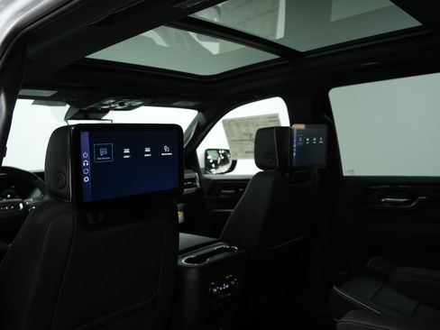 New 2026 GMC Yukon XL Elevation w/ Elevation Premium Package image 25