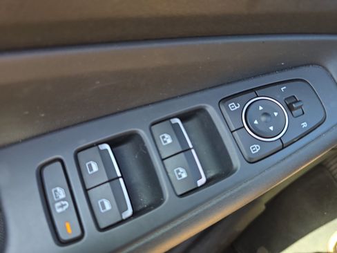 Used 2023 Hyundai Santa Fe SEL image 25