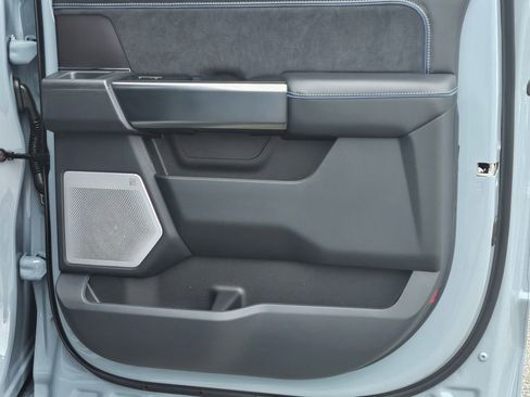 New 2026 Ford F350 Platinum image 35