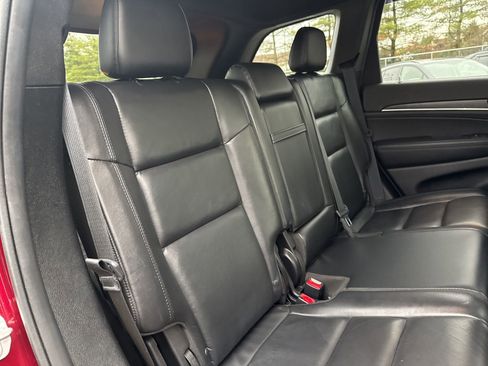 Used 2018 Jeep Grand Cherokee Limited image 17