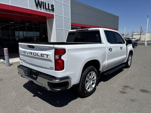 Used 2023 Chevrolet Silverado 1500 LTZ AWD/4WD image 5