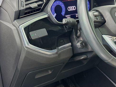 Used 2021 Audi Q3 2.0T Premium w/ Convenience Package AWD/4WD image 17