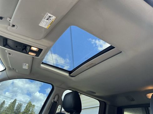 Used 2009 Dodge Ram 1500 Truck Laramie image 22