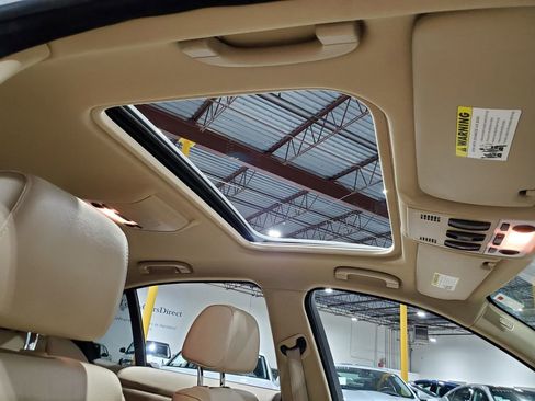 Used 2010 BMW 328i xDrive Sedan image 15