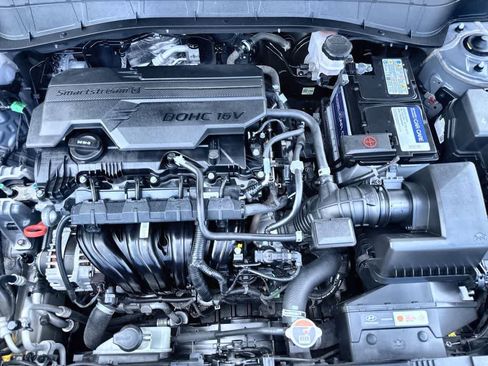 Used 2024 Hyundai Kona SEL FWD image 12