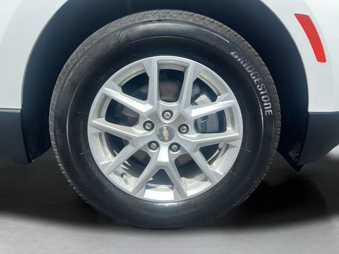 Used 2022 Chevrolet Equinox LS w/ LS Convenience Package AWD/4WD image 25