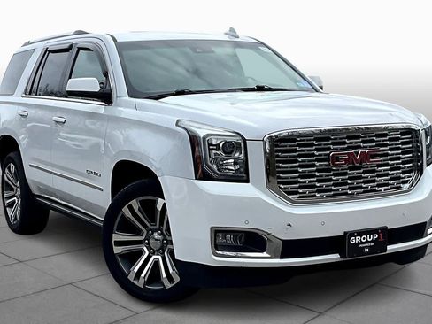 Used 2019 GMC Yukon Denali w/ Denali Ultimate Package image 2