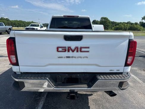 Used 2020 GMC Sierra 3500 SLE w/ Fleet Comfort Package AWD/4WD image 3