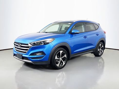 Used 2016 Hyundai Tucson Sport image 4