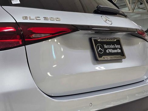 New 2026 Mercedes-Benz GLC 300 4MATIC image 13