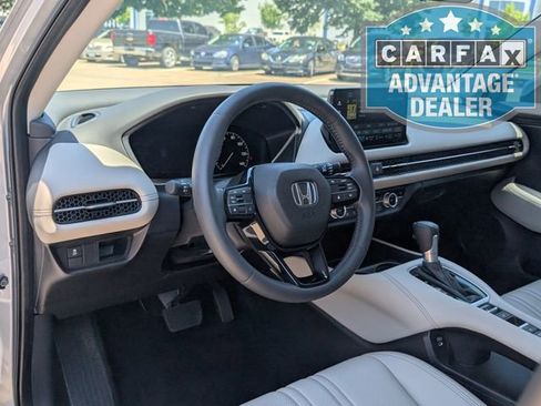 Used 2024 Honda HR-V EX-L image 4