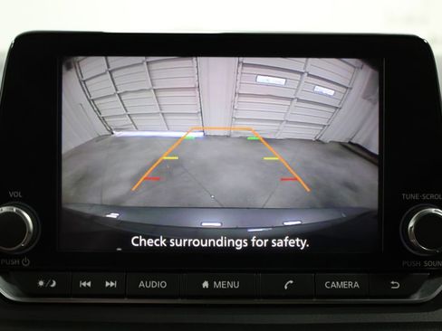 Used 2024 Nissan Rogue SV AWD/4WD image 51