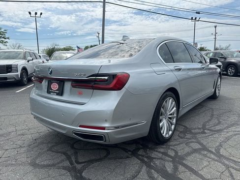 Used 2020 BMW 740i RWD image 5
