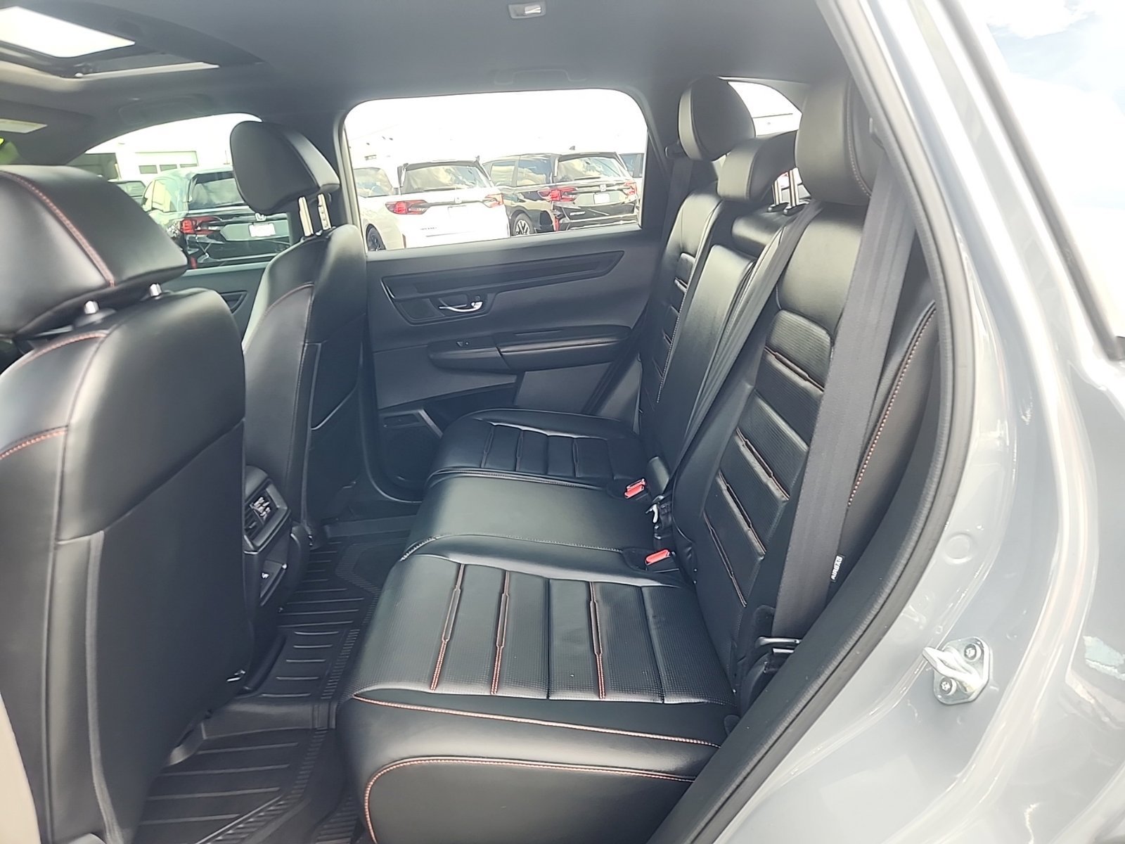 Used 2025 Honda CR-V Sport-L image 32