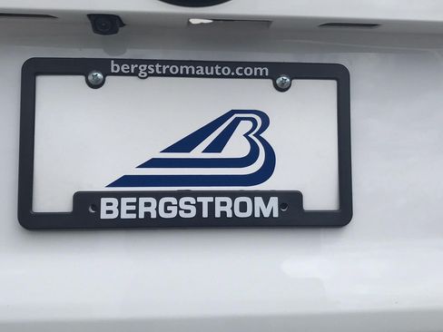 Used 2023 Toyota RAV4 AWD Hybrid image 17